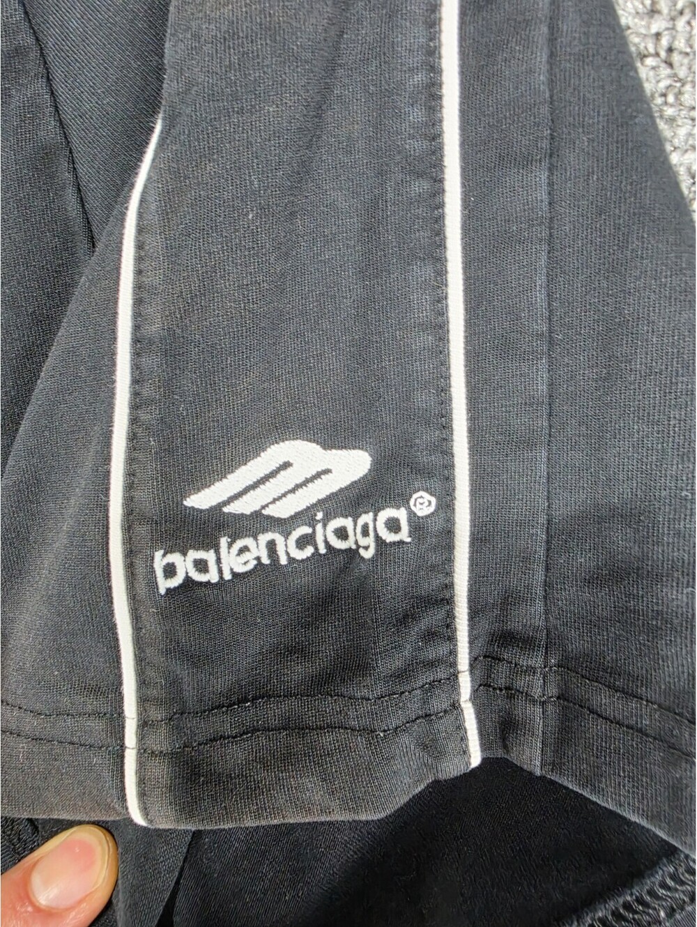 Balenciaga Black Paris 10 Logo Graphic Crew Neck Short Sleeve T-Shirt Size 1 - Picture 4 of 12